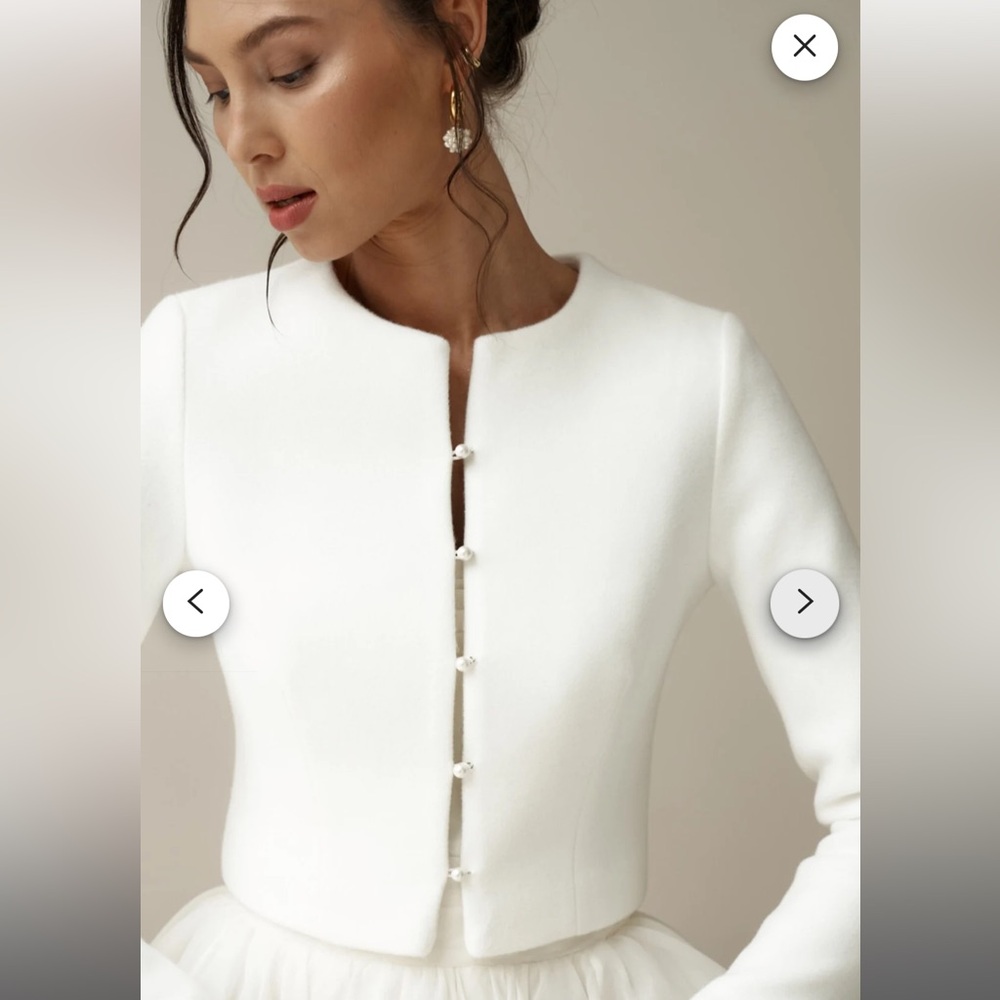 White Bridal Jacket in Wool (size 4) NEW! Never worn
